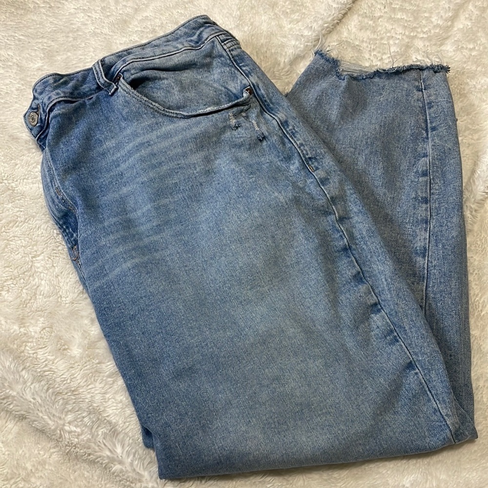 Old Navy The Sky-Hi Straight Extra High Rise Jeansβ